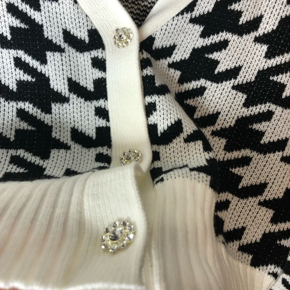 Houndstooth Cropped Jewel Button Cardigan Sweater SzM Cotton Blend Classic Retro